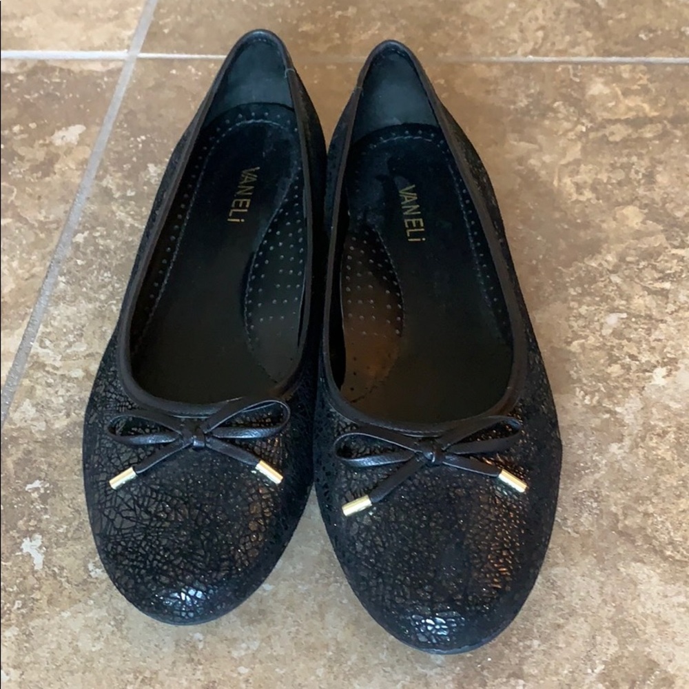 Vaneli leather bow ballet flats